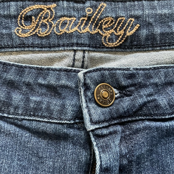 DELIA'S Bailey Boot Cut Jeans Dark Wash Denim Women’s Size 7/8R - Picture 3 of 12